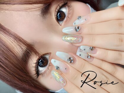 ROSIE eyelash & nail salon【ロジー】