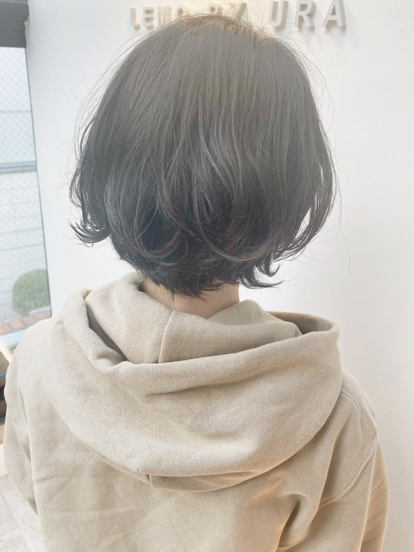 LEMO　ひし形シルエットのレイヤーボブで輪郭矯正