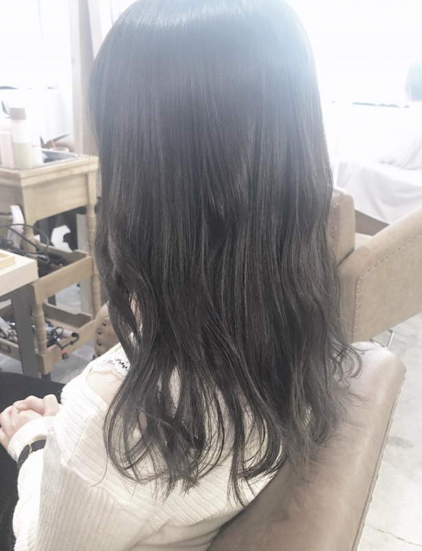 LEMO　オリーブグレージュ　赤み消し　大人カラー　暗髪