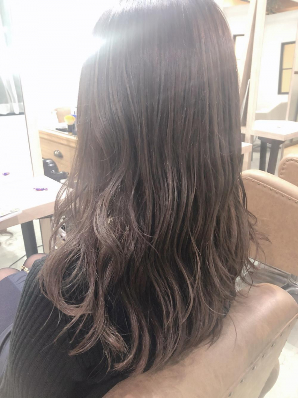 LEMO　ナチュラル　ラベージュ　透明感　色っぽヘア