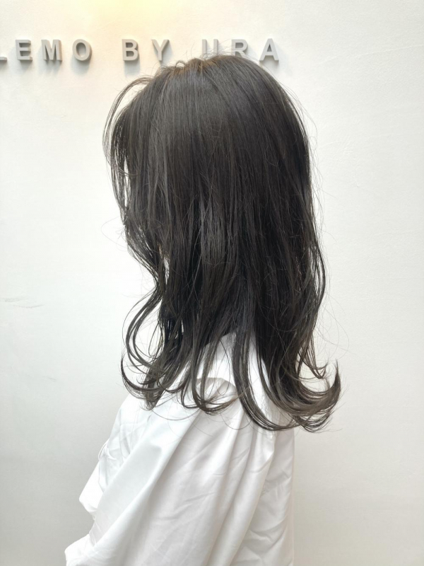 重くない暗髪◎ 光で透ける暗髪◎